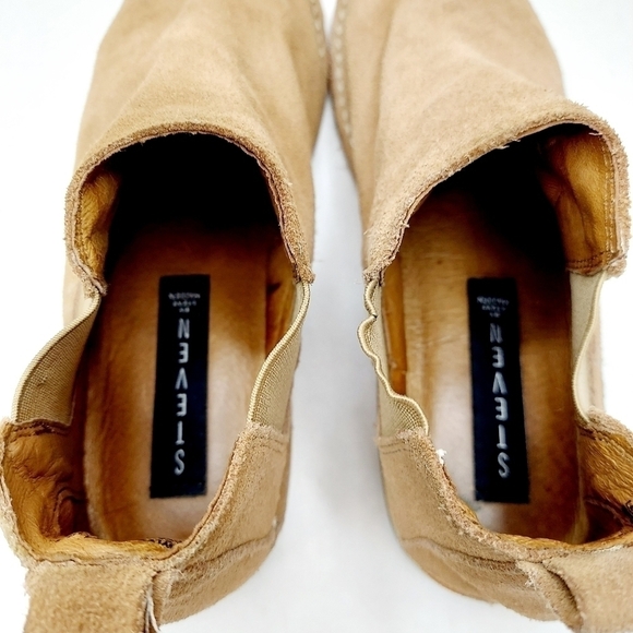 Steve Madden Sz 8 Dylan Tan Suede Ankle Boot EUC - Picture 5 of 15